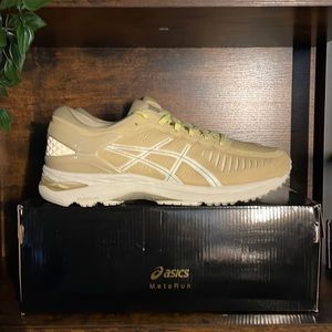 ASICS MetaRun Men Size 9.5